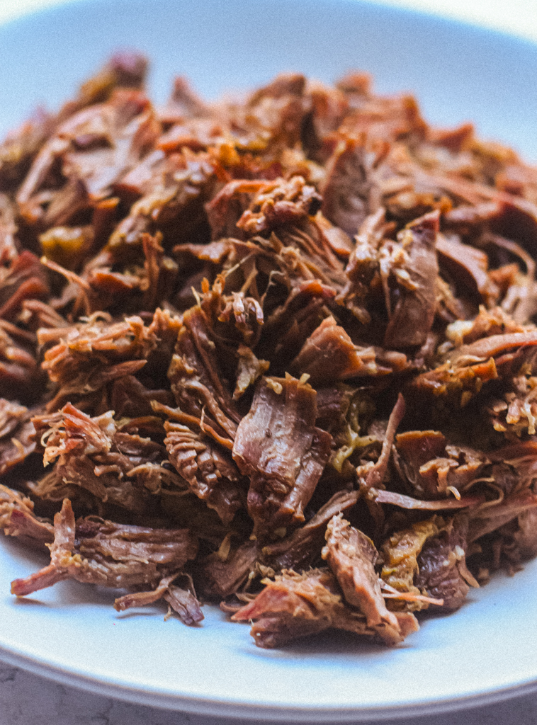 shredded beef for colombian empanadas